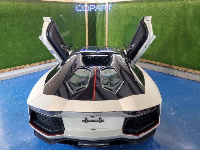 Photo 6 from auction – 2016 LAMBORGHINI AVENTADOR with VIN ZHWUR1ZD9GLA04652