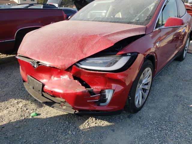Photo 9 from auction – 2018 TESLA MODEL X with VIN 5YJXCBE2XJF124016