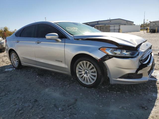 FORD FUSION SE 2013 with VIN 3FA6P0LU2DR222913 - Photo from auction