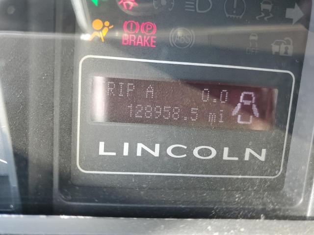 Photo 8 from auction – 2012 LINCOLN NAVIGATOR with VIN 5LMJJ2H56CEL03040