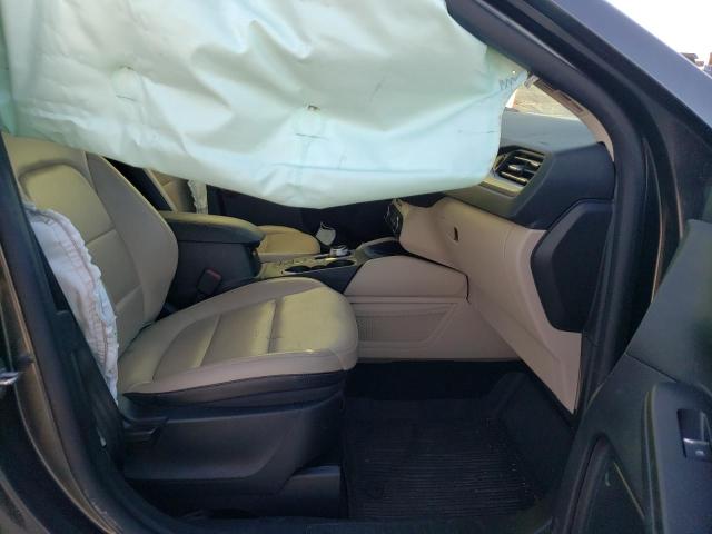 Photo 5 from auction – 2020 FORD ESCAPE SEL with VIN 1FMCU9H66LUB06279