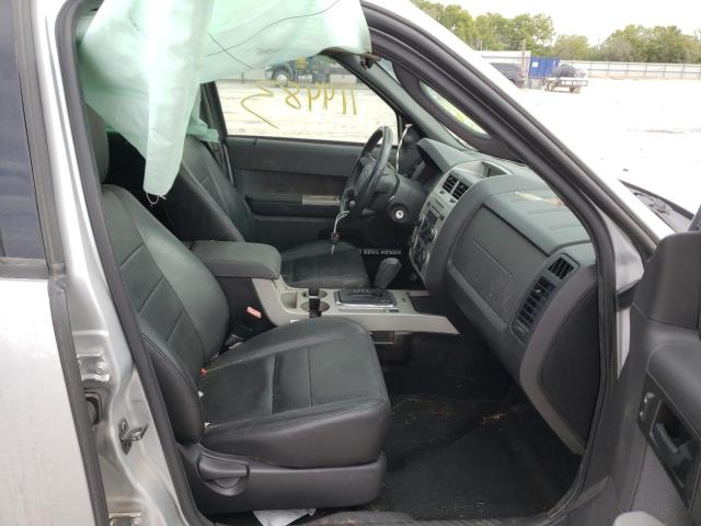 Photo 5 from auction – 2011 FORD ESCAPE XLT with VIN 1FMCU0DG9BKA32957