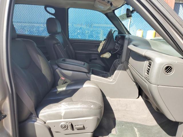 Photo 5 from auction – 2004 CHEVROLET AVALANCHE with VIN 3GNEC12T24G162294