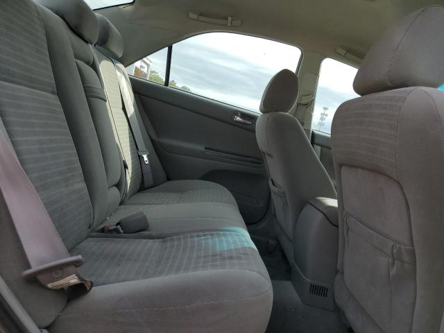 Photo 6 from auction – 2005 TOYOTA CAMRY LE with VIN 4T1BE32K35U987585