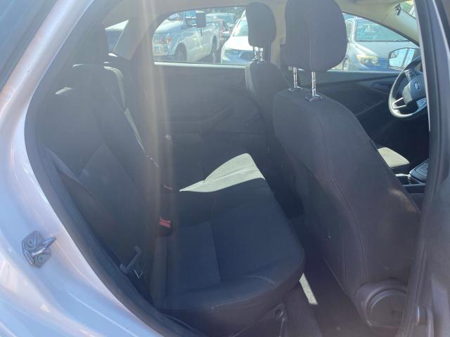 Photo 6 from auction – 2015 FORD FOCUS S with VIN 1FADP3E27FL248879