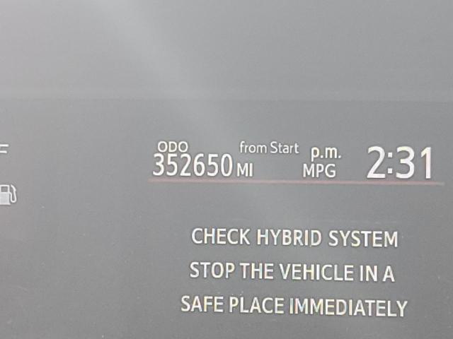 Photo 8 from auction – 2015 TOYOTA PRIUS C with VIN JTDKDTB39F1583239