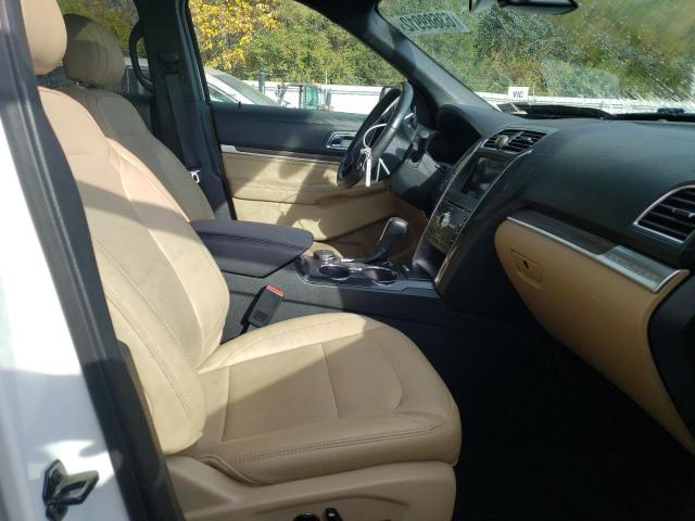Photo 5 from auction – 2017 FORD EXPLORER L with VIN 1FM5K8F8XHGC50842