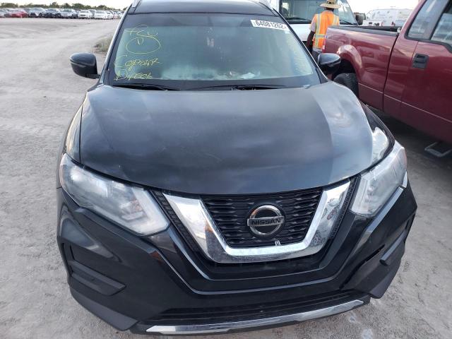 Photo 5 from auction – 2018 NISSAN ROGUE S with VIN 5N1AT2MT7JC799668