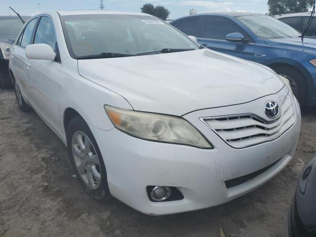 TOYOTA CAMRY BASE 2011 مع رقم تعريف المركبة 4T1BF3EK9BU708709 - صورة من المزاد