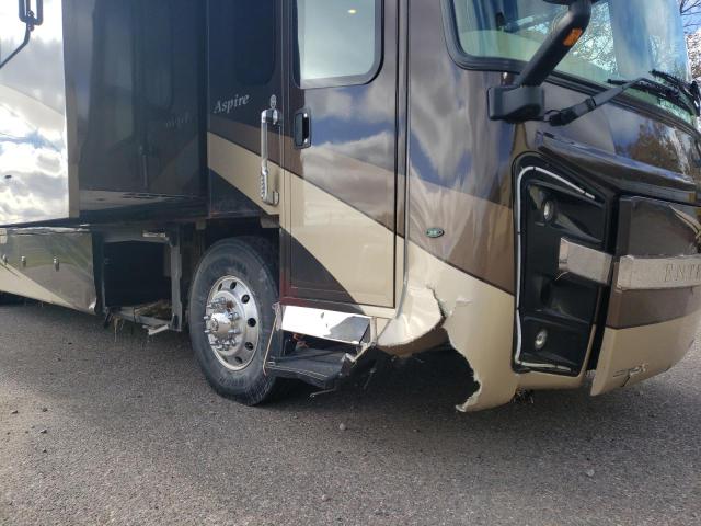 Photo 9 from auction – 2018 JAYC MOTORHOME with VIN 4VZAU1D94JC084569
