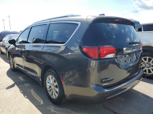 Photo 3 from auction – 2018 CHRYSLER PACIFICA T with VIN 2C4RC1BG1JR114403