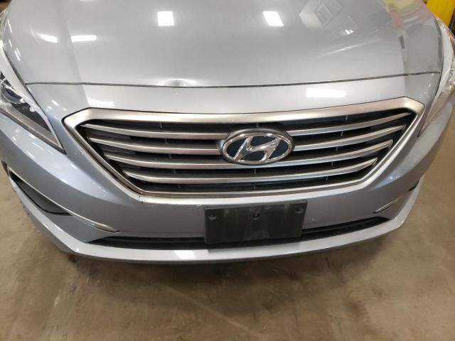 Photo 9 from auction – 2017 HYUNDAI SONATA SE with VIN 5NPE24AF8HH547879