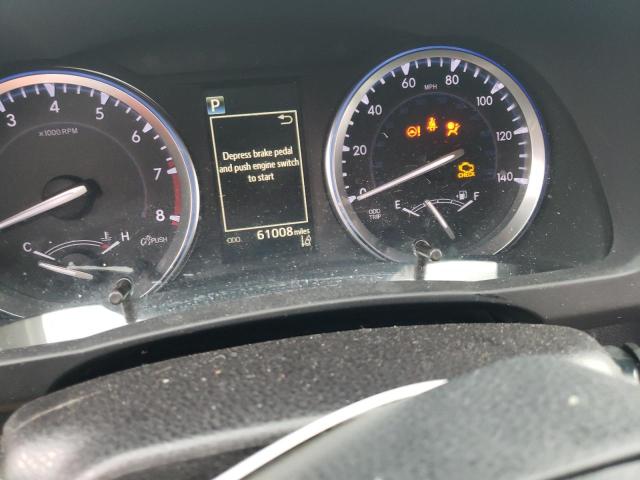 Photo 8 from auction – 2018 TOYOTA HIGHLANDER with VIN 5TDJZRFH9JS537251