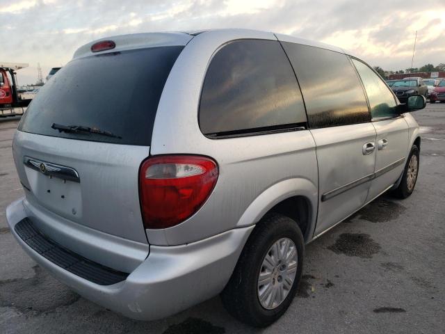 Photo 4 from auction – 2006 CHRYSLER TOWN & COU with VIN 1A4GP45R66B740474