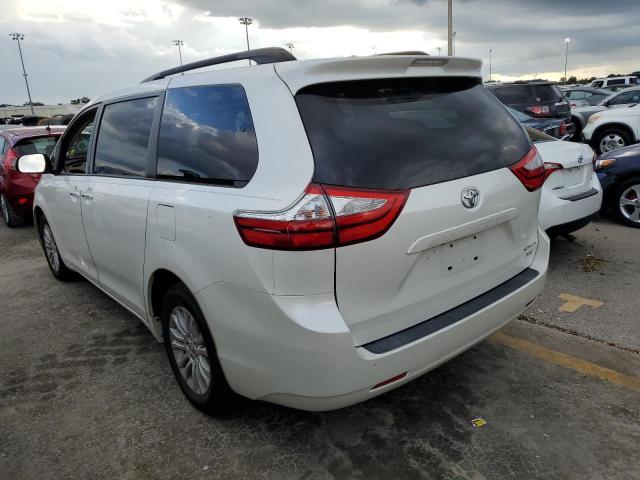 Photo 3 from auction – 2015 TOYOTA SIENNA XLE with VIN 5TDYK3DC3FS570504