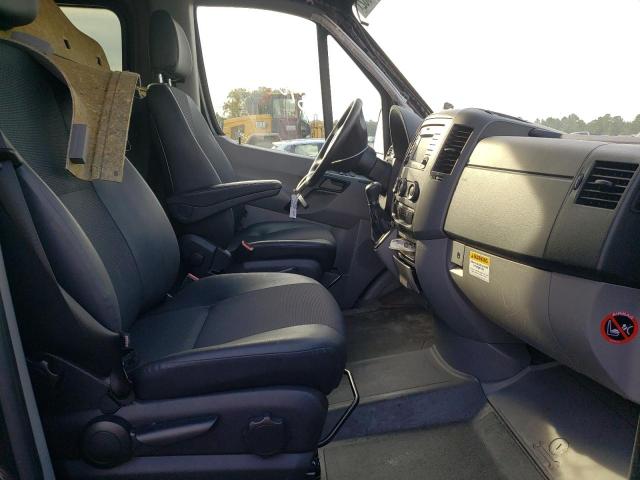 Photo 5 from auction – 2018 MERCEDES-BENZ SPRINTER 2 with VIN 8BRPE7CD7JE160709