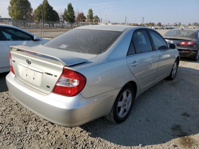 Photo 4 from auction – 2002 TOYOTA CAMRY LE with VIN JTDBF30K120027043