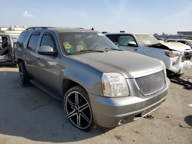 GMC YUKON 2007 with VIN 1GKFC13J77R131979 - Photo from auction