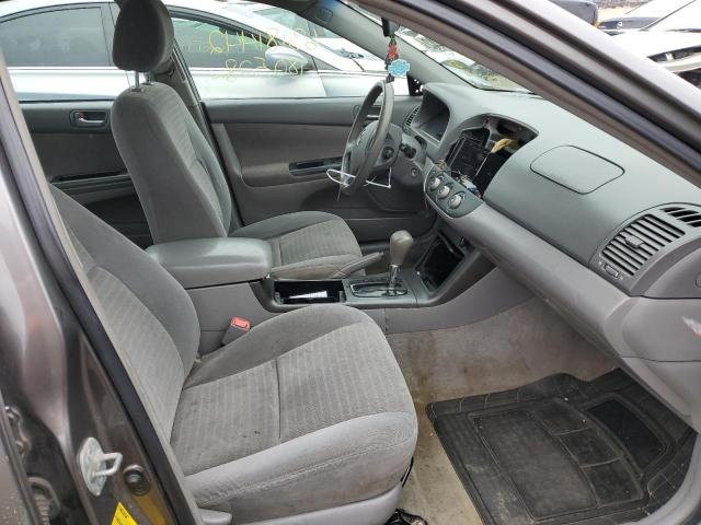 Photo 5 from auction – 2005 TOYOTA CAMRY LE with VIN 4T1BE30K45U532814