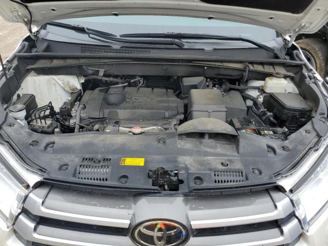Photo 7 from auction – 2017 TOYOTA HIGHLANDER with VIN 5TDZARFHXHS024949
