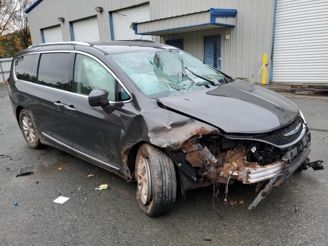 CHRYSLER PACIFICA T 2018 with VIN 2C4RC1BG3JR148844 - Photo from auction