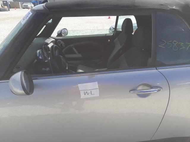 Photo 9 from auction – 2006 MINI COOPER S with VIN WMWRH33576TK57475