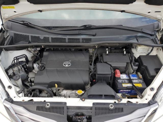 Photo 7 from auction – 2015 TOYOTA SIENNA XLE with VIN 5TDYK3DC3FS570504