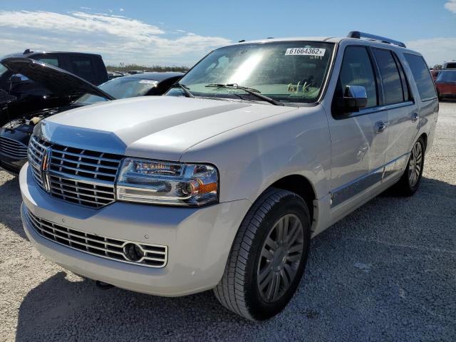 Фото 2 с аукциона – 2011 LINCOLN NAVIGATOR с VIN 5LMJJ2J55BEJ08460