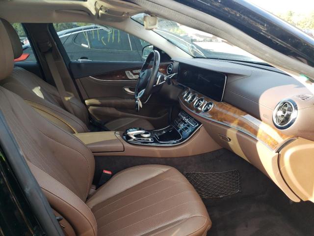 Photo 5 from auction – 2017 MERCEDES-BENZ E 300 with VIN WDDZF4JB0HA068792