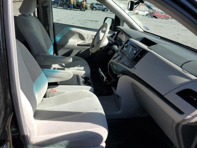 Photo 5 from auction – 2011 TOYOTA SIENNA LE with VIN 5TDKK3DC5ES430992