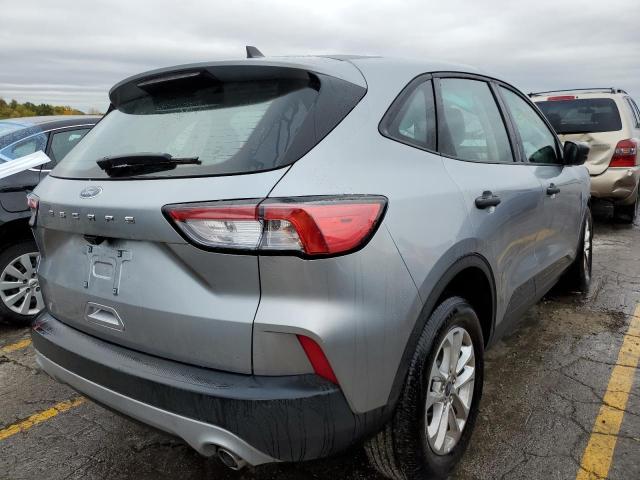 Photo 4 from auction – 2022 FORD ESCAPE S with VIN 1FMCU0F67NUB17180