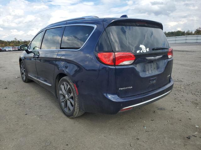 Photo 3 from auction – 2017 CHRYSLER PACIFICA L with VIN 2C4RC1GG0HR561310