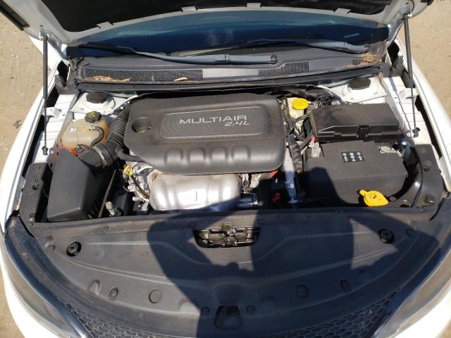 Photo 7 from auction – 2016 CHRYSLER 200 S with VIN 1C3CCCBB5GN112167