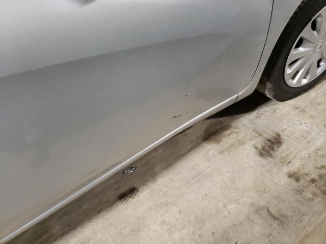 Photo 9 from auction – 2016 NISSAN VERSA NOTE with VIN 3N1CE2CP2GL355674