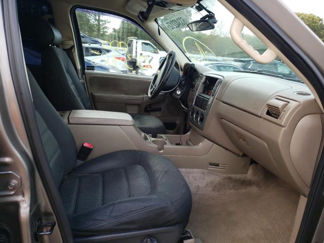 Foto 5 de la subasta – 2005 FORD EXPLORER X con VIN 1FMZU73K95UA99088