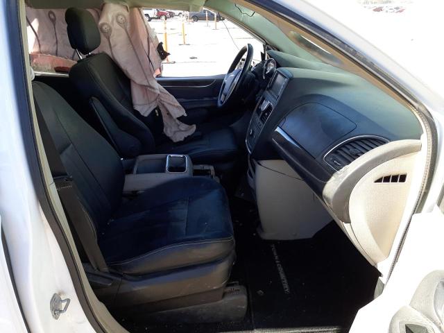 Photo 5 from auction – 2016 CHRYSLER TOWN & COU with VIN 2C4RC1BG8GR292480