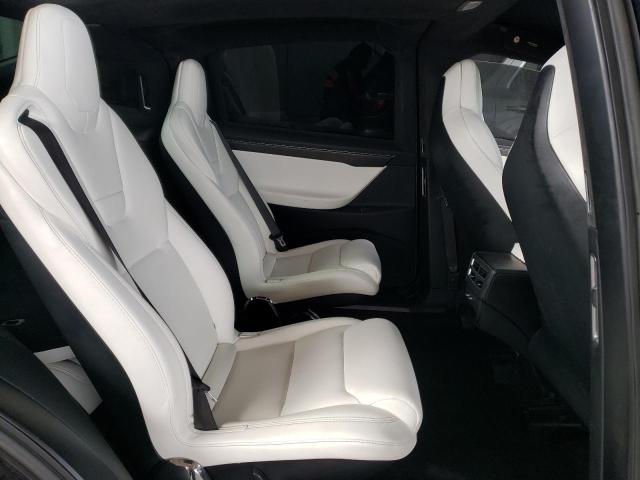 Photo 6 from auction – 2017 TESLA MODEL X with VIN 5YJXCBE28HF050122