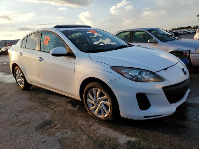 MAZDA 3 I 2013 with VIN JM1BL1W74D1797220 - Photo from auction