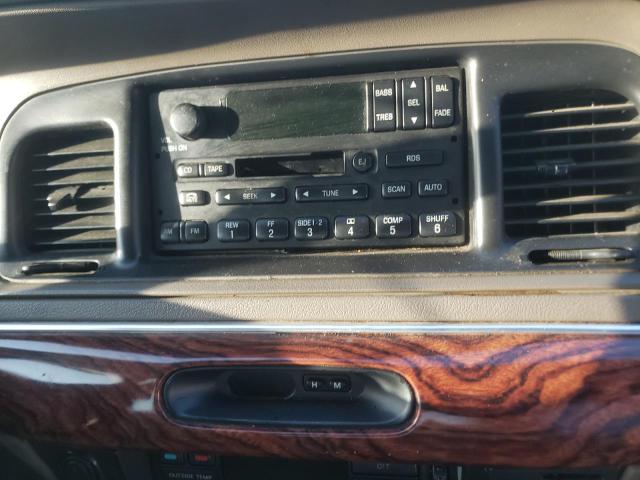 Photo 9 from auction – 2002 MERCURY GRAND MARQ with VIN 2MEFM75W62X631519