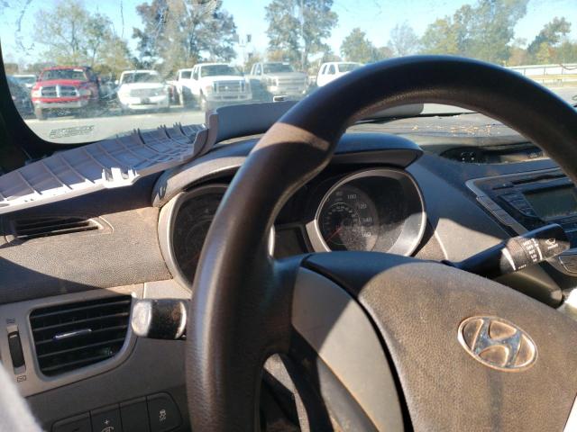 Photo 8 from auction – 2012 HYUNDAI ELANTRA GL with VIN 5NPDH4AE1CH091430