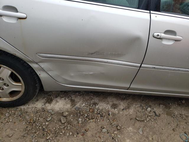 Photo 9 from auction – 2003 TOYOTA CAMRY LE with VIN 4T1BF32K43U057589