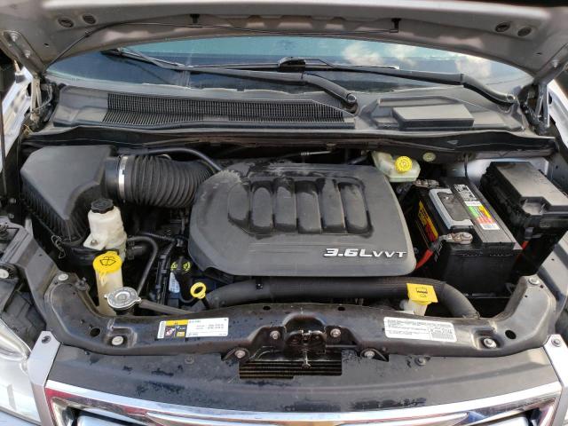 Photo 7 from auction – 2015 CHRYSLER TOWN & COU with VIN 2C4RC1BG3FR601237