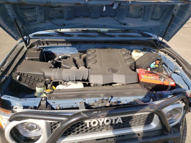 Photo 7 from auction – 2011 TOYOTA FJ CRUISER with VIN JTEBU4BF4BK100157