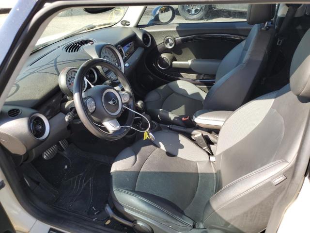Photo 5 from auction – 2010 MINI COOPER S with VIN WMWMF7C53ATZ69501