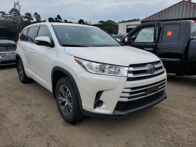 TOYOTA HIGHLANDER 2017 with VIN 5TDZARFHXHS024949 - Photo from auction