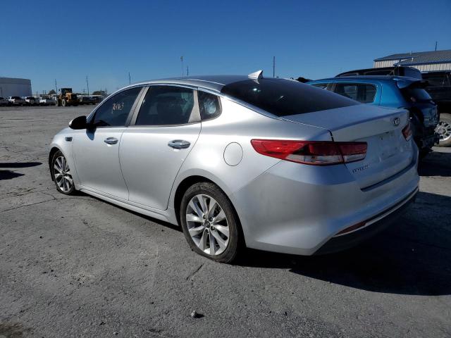 Photo 3 from auction – 2017 KIA OPTIMA LX with VIN 5XXGT4L33HG140671