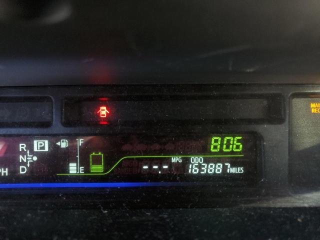 Photo 8 from auction – 2014 TOYOTA PRIUS V with VIN JTDZN3EU1E3337126