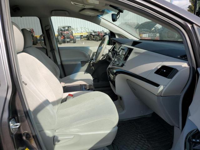 Photo 5 from auction – 2011 TOYOTA SIENNA LE with VIN 5TDKK3DC2BS175651
