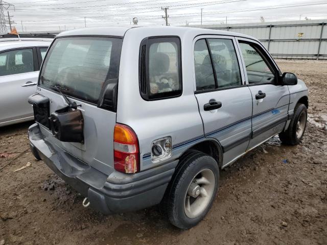 Photo 4 from auction – 1999 CHEVROLET TRACKER with VIN 2CNBE13C5X6910133