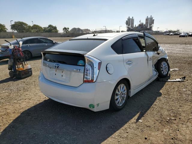 صورة رقم 4 من المزاد - 2015 TOYOTA PRIUS PLUG مع VIN JTDKN3DP5F3074122